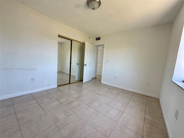 1530 SW 2nd Street 304, Miami, FL 33135
