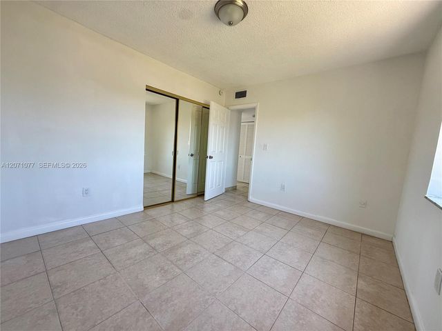 1530 SW 2nd Street 304, Miami, FL 33135