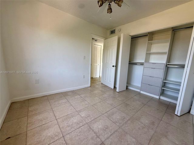 1530 SW 2nd Street 304, Miami, FL 33135