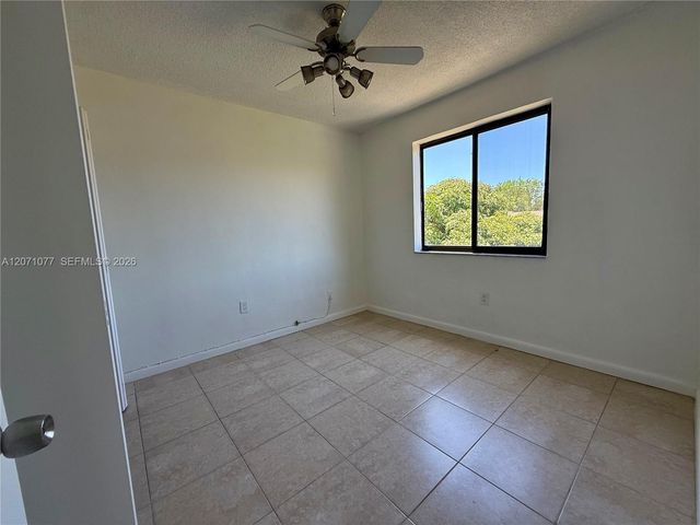 1530 SW 2nd Street 304, Miami, FL 33135