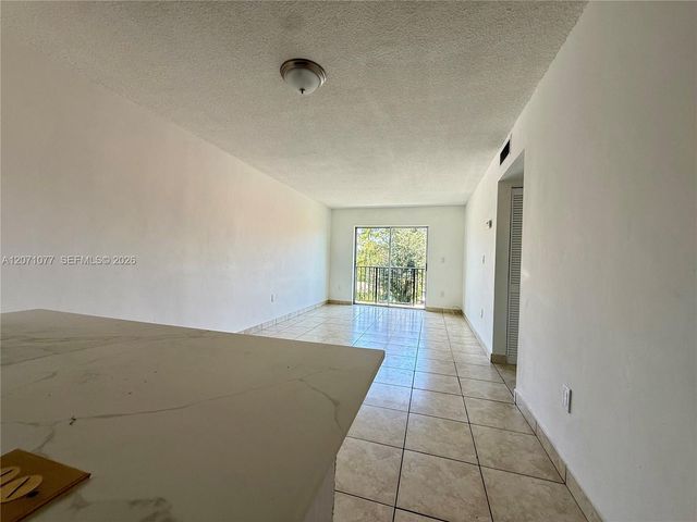 1530 SW 2nd Street 304, Miami, FL 33135