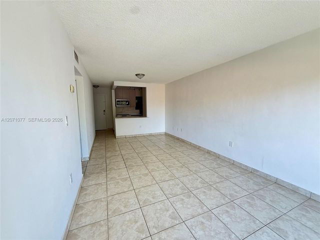 1530 SW 2nd Street 304, Miami, FL 33135