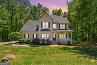 190 Valley Bluff Drive, Fayetteville, GA 30215