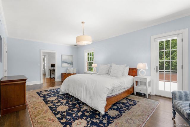 30 Elm Avenue, Larchmont, NY 10538