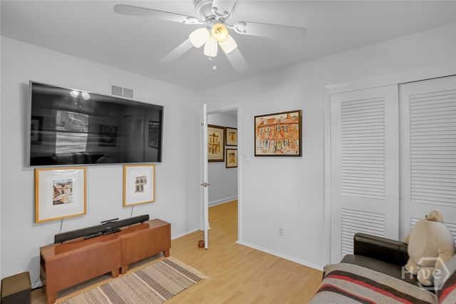 807 Dyches Drive, Savannah, GA 31406
