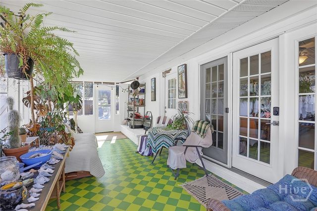 807 Dyches Drive, Savannah, GA 31406