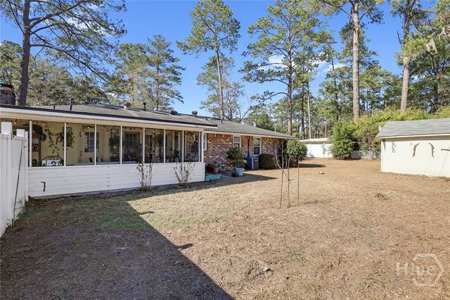 807 Dyches Drive, Savannah, GA 31406