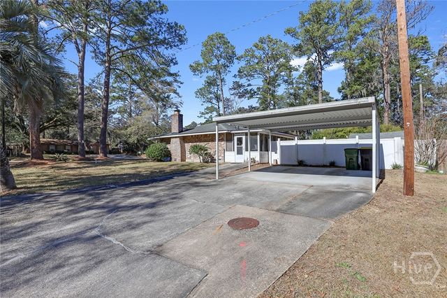 807 Dyches Drive, Savannah, GA 31406