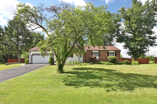150 Conner Lane, Lewis Center, OH 43035