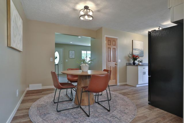 150 Conner Lane, Lewis Center, OH 43035