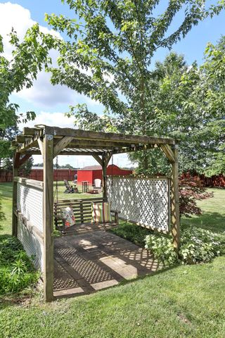 150 Conner Lane, Lewis Center, OH 43035