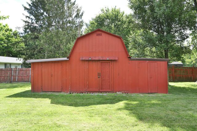 150 Conner Lane, Lewis Center, OH 43035