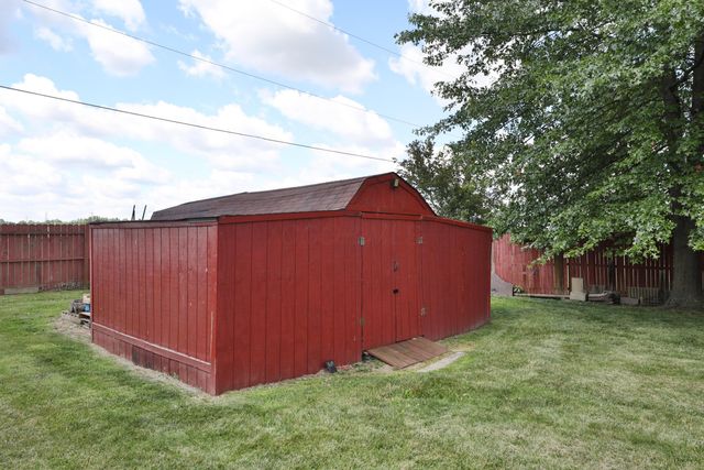 150 Conner Lane, Lewis Center, OH 43035