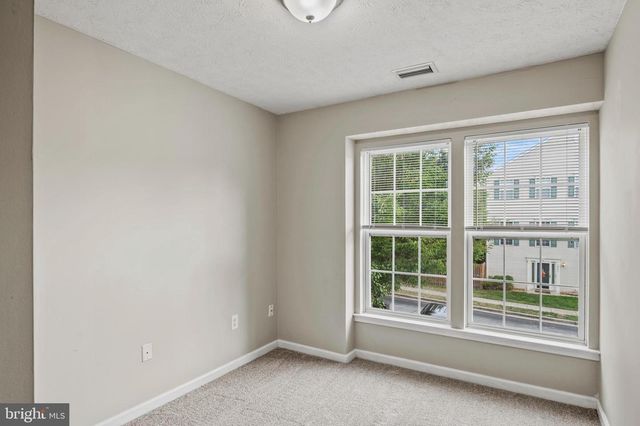 8755 THORNBROOK DR, Odenton, MD 21113