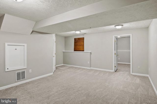 8755 THORNBROOK DR, Odenton, MD 21113
