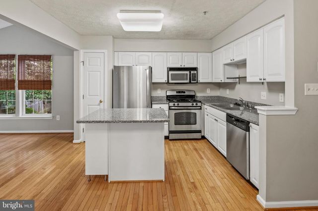 8755 THORNBROOK DR, Odenton, MD 21113