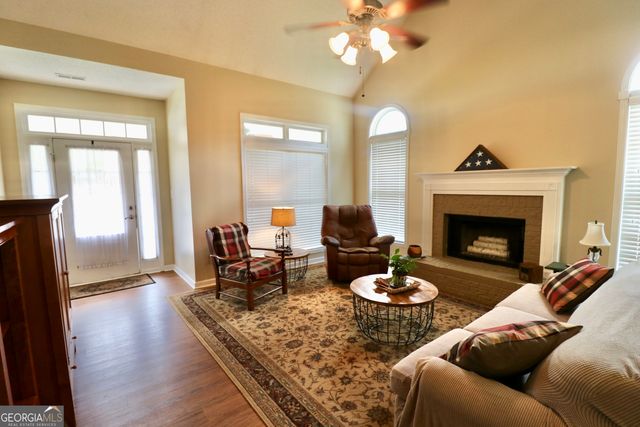 190 Roundtree Way, Williamson, GA 30292