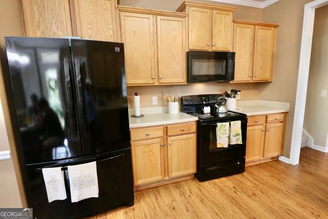 190 Roundtree Way, Williamson, GA 30292