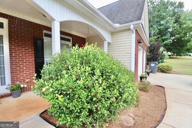 190 Roundtree Way, Williamson, GA 30292