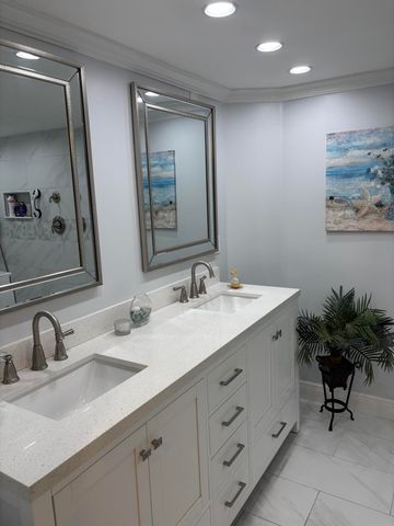 60 Pelican Pointe Drive 1020, Delray Beach, FL 33483