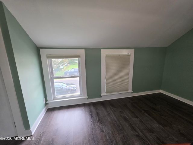 163 2nd Street, Keyport, NJ 07735