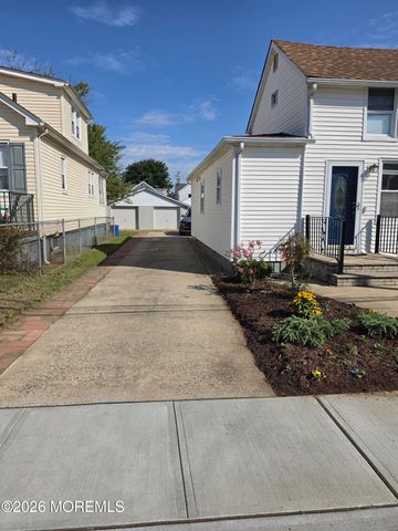 163 2nd Street, Keyport, NJ 07735