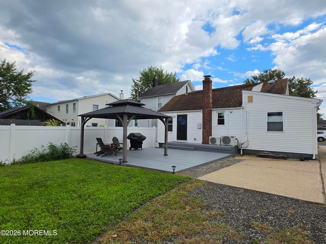 163 2nd Street, Keyport, NJ 07735