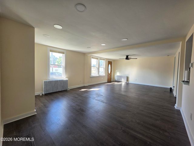 163 2nd Street, Keyport, NJ 07735