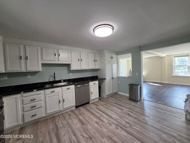 163 2nd Street, Keyport, NJ 07735