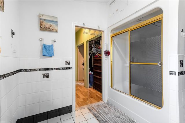 215 Rocky Point Avenue, Warwick, RI 02889