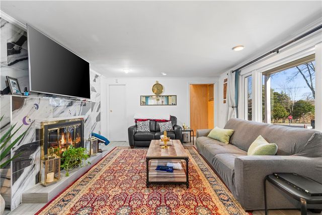 215 Rocky Point Avenue, Warwick, RI 02889