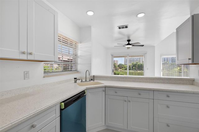 16 SAN MIGUEL, Palm Coast, FL 32137