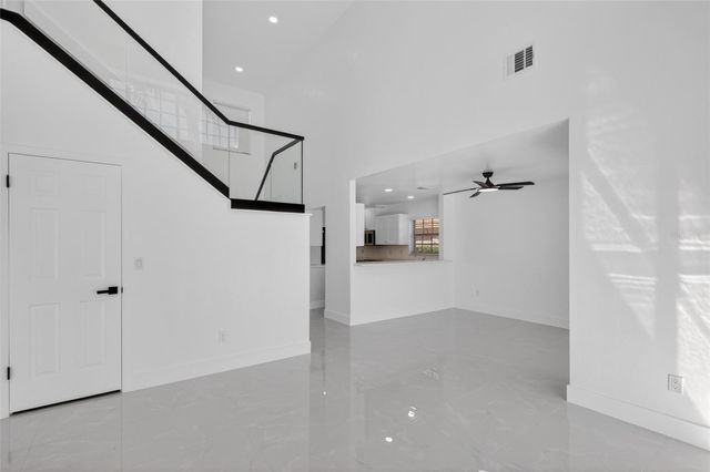 16 SAN MIGUEL, Palm Coast, FL 32137