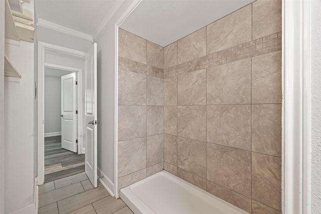 710 Pony Lane, Wallis, TX 77485