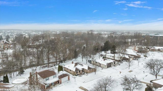 44357 Thunder Bay Drive, Clinton Township, MI 48038