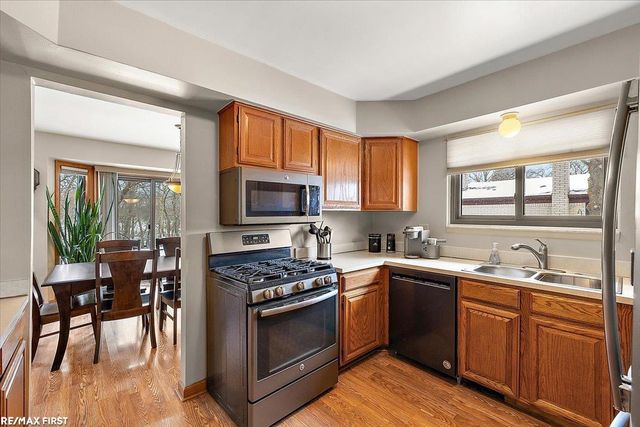 44357 Thunder Bay Drive, Clinton Township, MI 48038