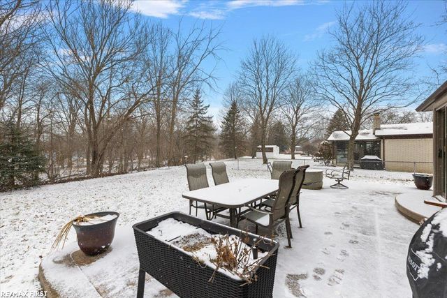 44357 Thunder Bay Drive, Clinton Township, MI 48038