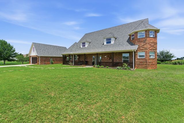 250 Newfield Lane, Springtown, TX 76082