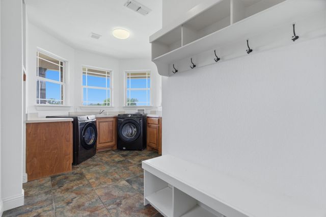 250 Newfield Lane, Springtown, TX 76082