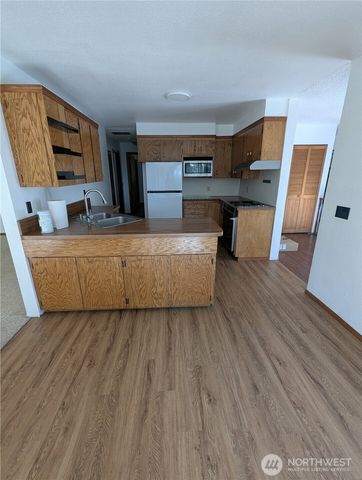 33364 97 Highway, Oroville, WA 98844