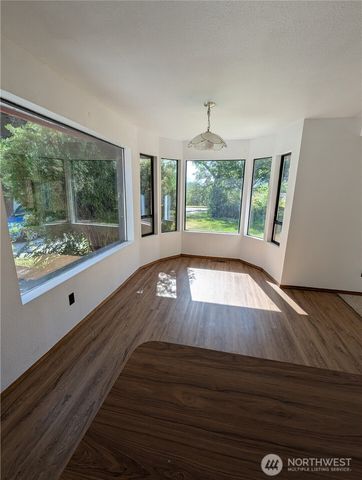 33364 97 Highway, Oroville, WA 98844