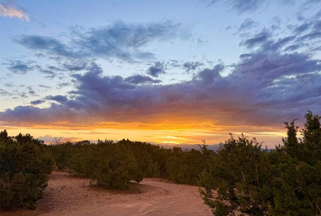 124 Tano Road, Santa Fe, NM 87501