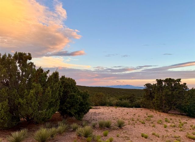 124 Tano Road, Santa Fe, NM 87501