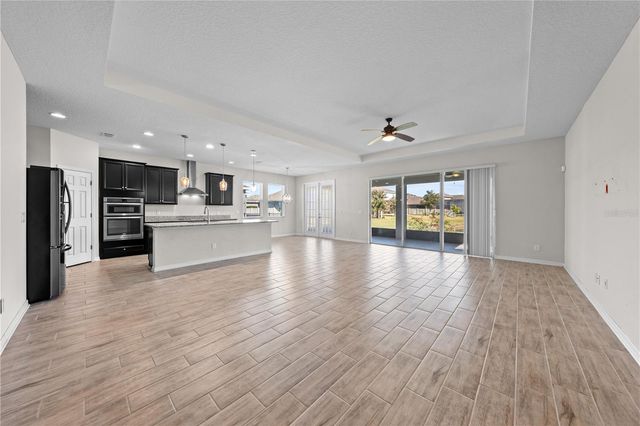 1833 HENLEY STREET, St Cloud, FL 34771