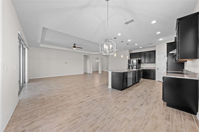 1833 HENLEY STREET, St Cloud, FL 34771