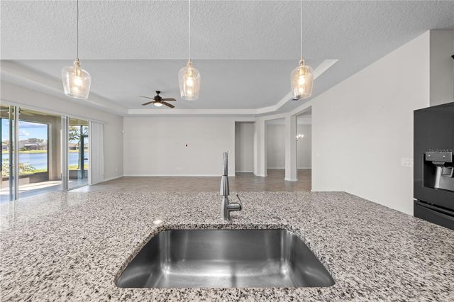 1833 HENLEY STREET, St Cloud, FL 34771