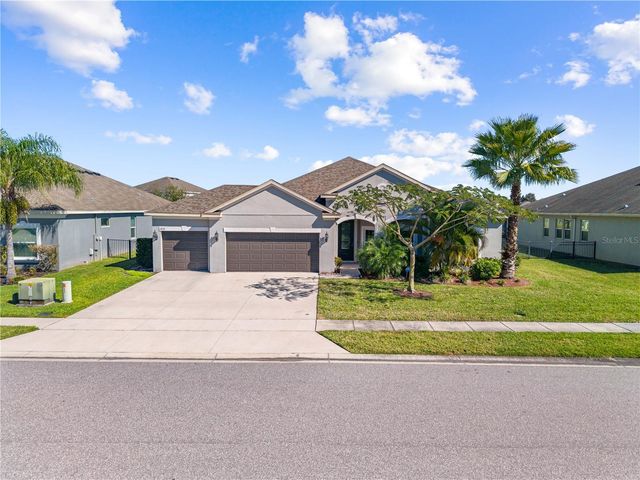 1833 HENLEY STREET, St Cloud, FL 34771