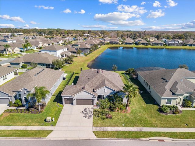 1833 HENLEY STREET, St Cloud, FL 34771