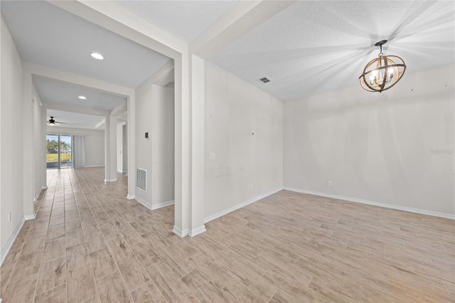 1833 HENLEY STREET, St Cloud, FL 34771