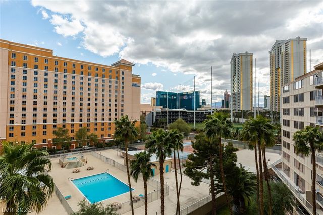 205 East Harmon 807, Las Vegas, NV 89169